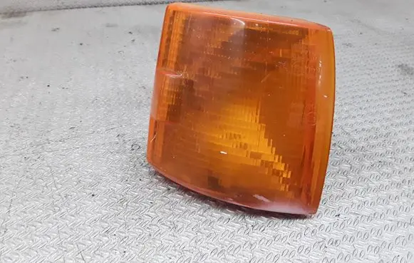 Volkswagen Transporter - Caravelle T4 Front indicator light