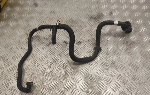 BMW 3 E90 E91 Fuel line pipe 7800669 13537800669