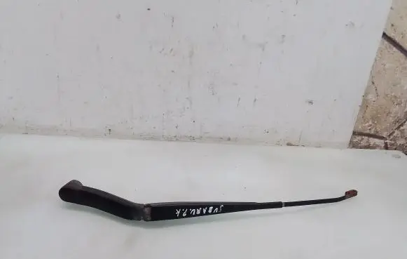Subaru Outback Front wiper blade arm