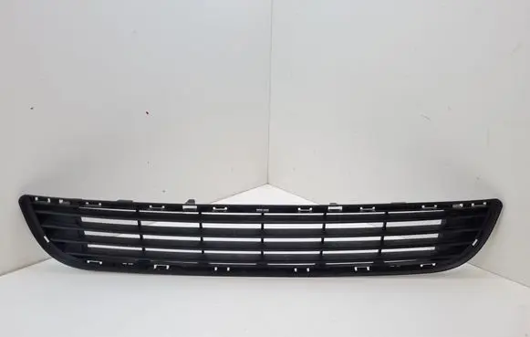 Peugeot Partner Front bumper lower grill 9681519877