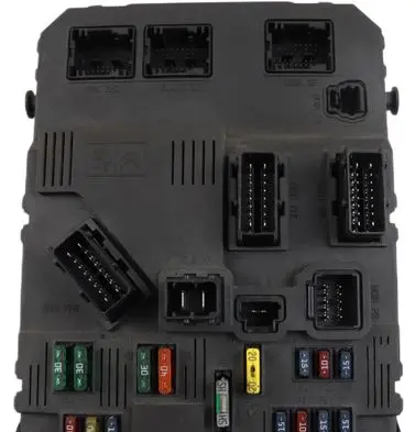 Citroen Berlingo Fuse module 9652474680 S118085320C