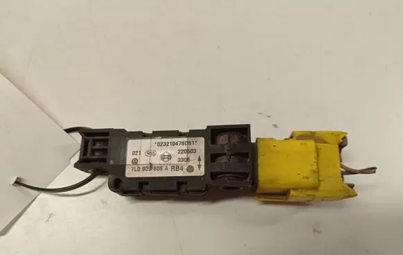 Volkswagen Phaeton Airbag deployment crash/impact sensor 7L0909606A