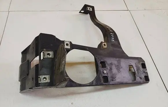 BMW 6 E63 E64 Headlight/headlamp mounting bracket 700884719 13992010