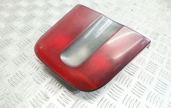 Volvo S70 V70 V70 XC Tailgate rear/tail lights 9157008