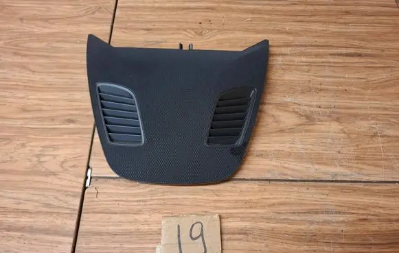 BMW 5 G30 G31 G38 Dash center speaker trim cover 6821112 173975