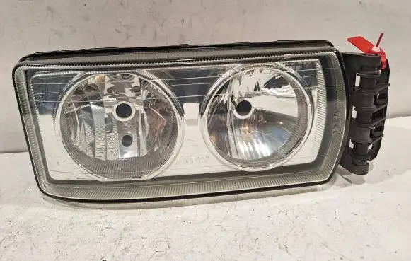 Iveco Daily 4th gen Headlight/headlamp 504238093