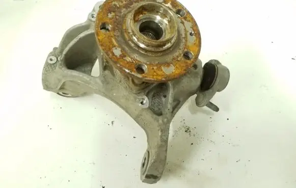 Volkswagen PASSAT B8 Front wheel hub