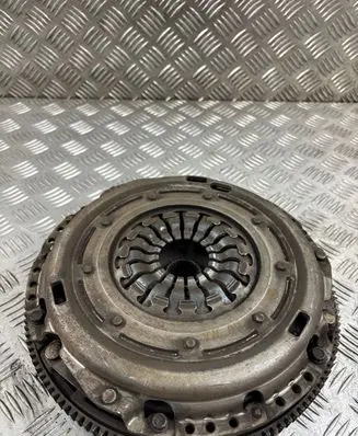 Volkswagen Tiguan Clutch set kit 03L105266BK