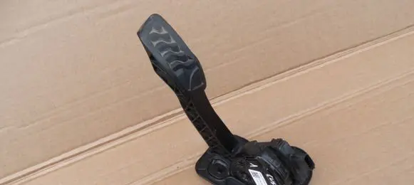Ford Transit Accelerator throttle pedal BK219F836AC