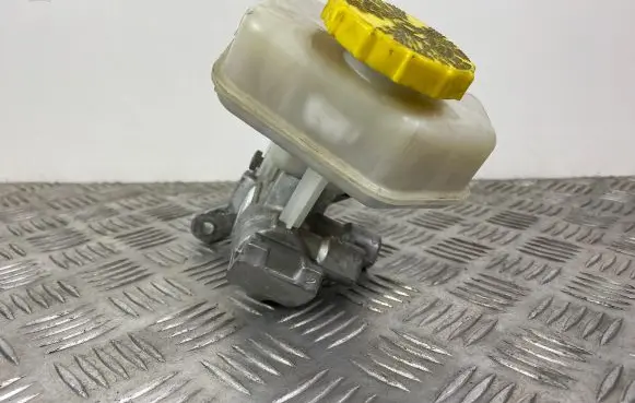 Jeep Grand Cherokee Master brake cylinder 26415800083