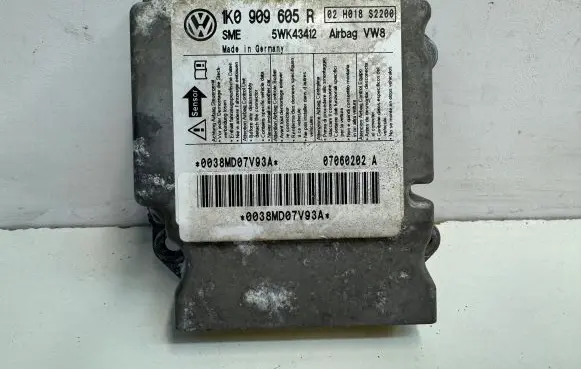 Volkswagen Jetta V Airbag control unit/module 1K0909605R