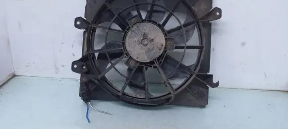 Toyota Avensis T220 Electric radiator cooling fan 3135103199