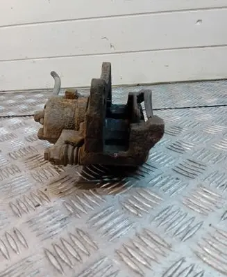 Toyota Corolla E120 E130 Front brake caliper