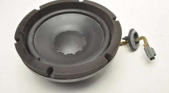 Volvo C70 Front door speaker 