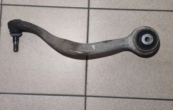 BMW X5 G05 Front lower control arm/wishbone 6893549