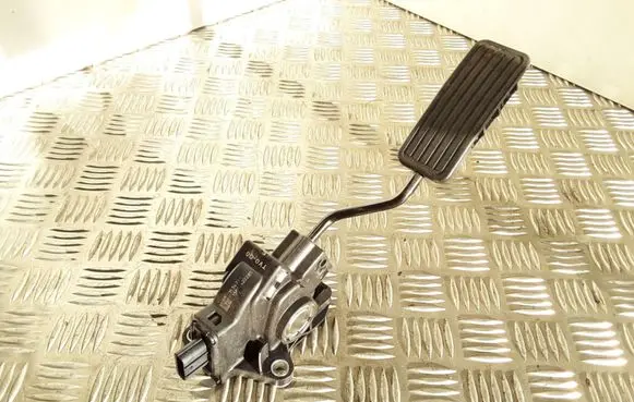Honda Civic IX Accelerator throttle pedal 15342A1 13892422285