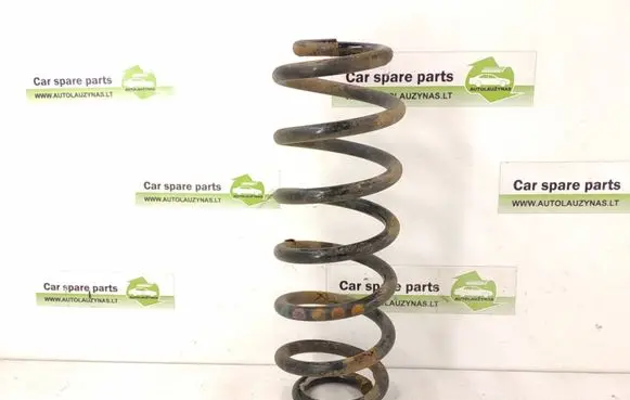Volkswagen Golf VI Front coil spring