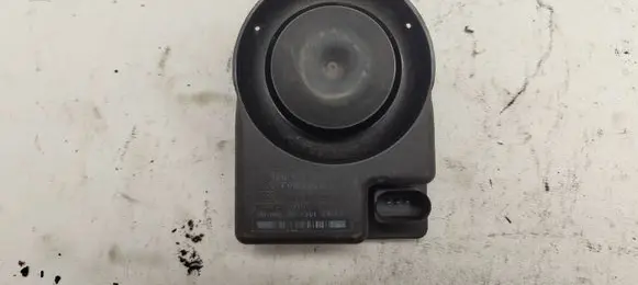 Audi A3 S3 8P Alarm system siren 1K0951605C