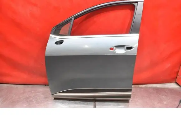 KIA Sportage Front door 