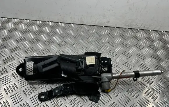 Volvo V50 Front seatbelt 8639692 6090888R0B 6003114