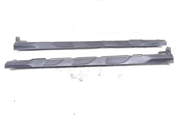 Hyundai Kona I Sill/side skirt trim 87752J9000