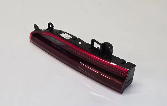 Tailgate rear/tail lights