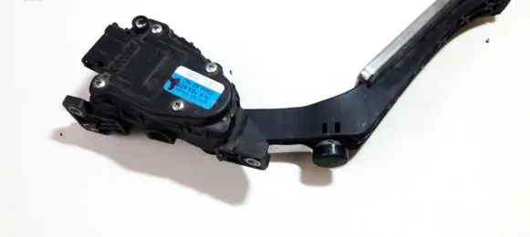 Volkswagen Touareg I Accelerator throttle pedal 7l6723507 6pv00777024