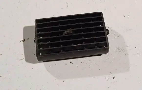 Volkswagen Golf IV Dash center air vent grill 1J0819719B