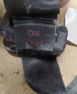 Peugeot 807 Rear seatbelt 6365719