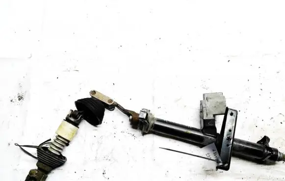 Mercedes-Benz E W210 Steering wheel axle