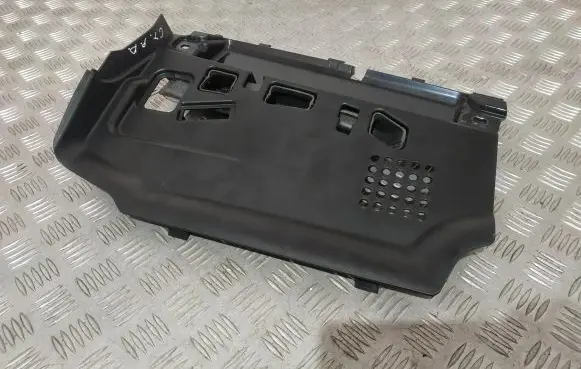 Dashboard lower bottom trim panel