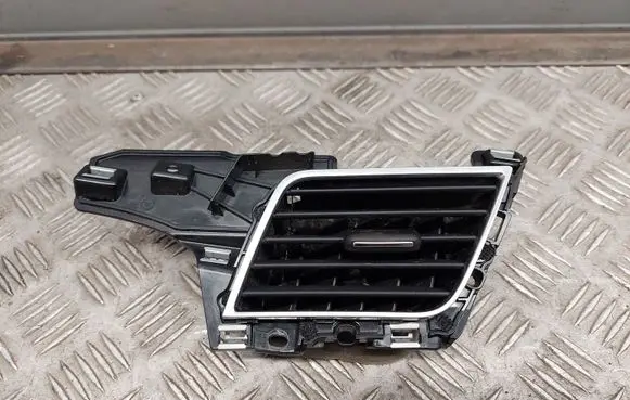 Audi A8 S8 D4 4H Dashboard side air vent grill/cover trim 4H1820901A