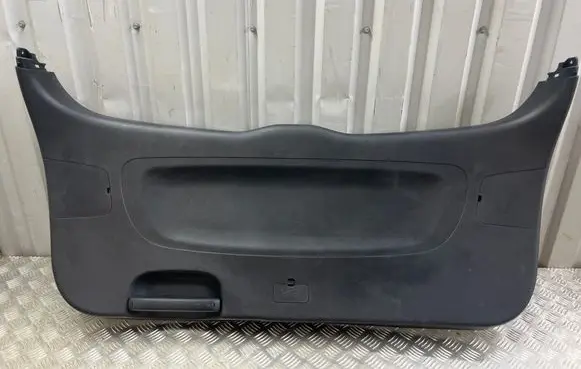KIA Sorento Tailgate/boot cover trim set 81750C5000 81750C5100