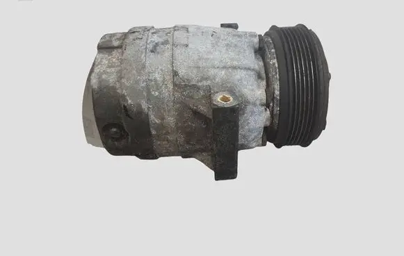 Renault Scenic I Air conditioning (A/C) compressor (pump) 7700105765