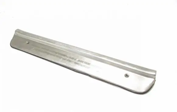Mitsubishi L200 Sill