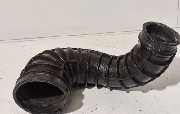 Volvo XC90 Air intake hose/pipe 08634143 3068044 8634143