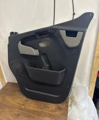 Renault Master III Front door card panel trim 8200729417