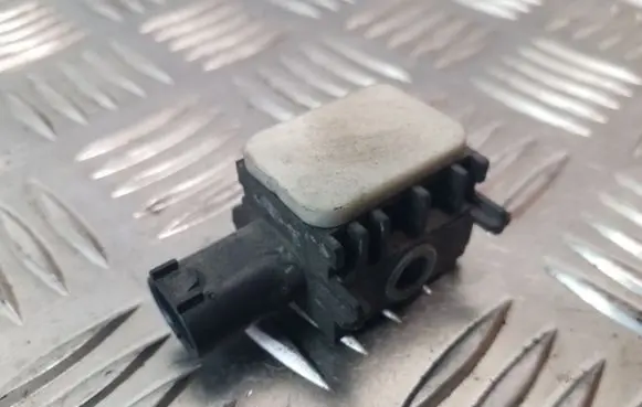 Mercedes-Benz ML W164 Airbag deployment crash/impact sensor 0038202926
