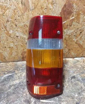 Opel Frontera A Rear/tail lights
