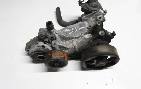 Honda Accord Oil filter mounting bracket filol344