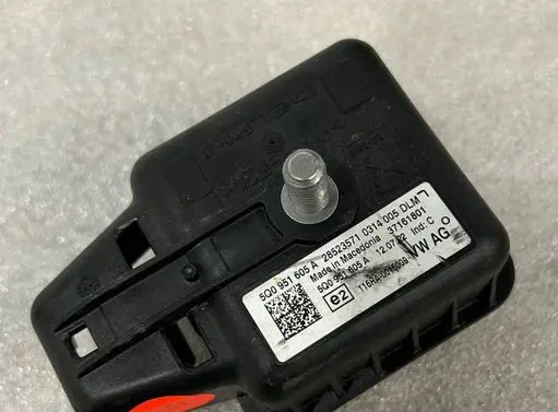 Skoda Octavia Mk3 (5E) Alarm system siren 5Q0951605A