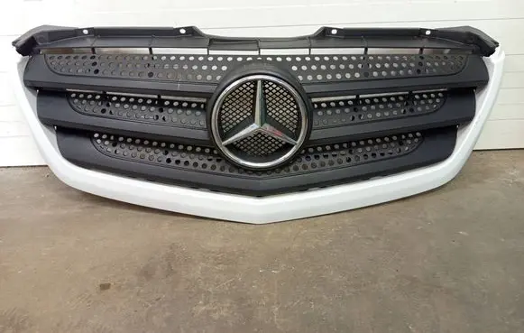 Mercedes-Benz Sprinter W906 Front bumper upper radiator grill A9068800785
