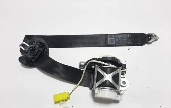 Volkswagen PASSAT B7 Front seatbelt 3C1857706R