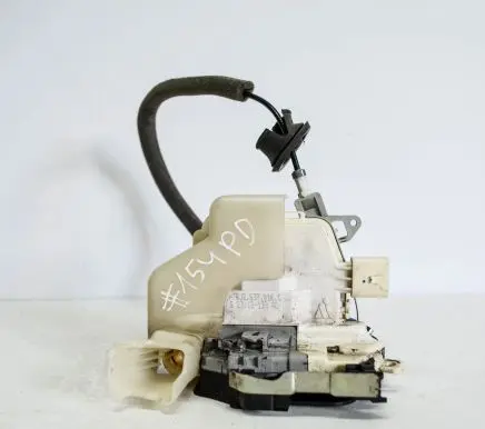 Audi A1 Front door lock 8J2837016C