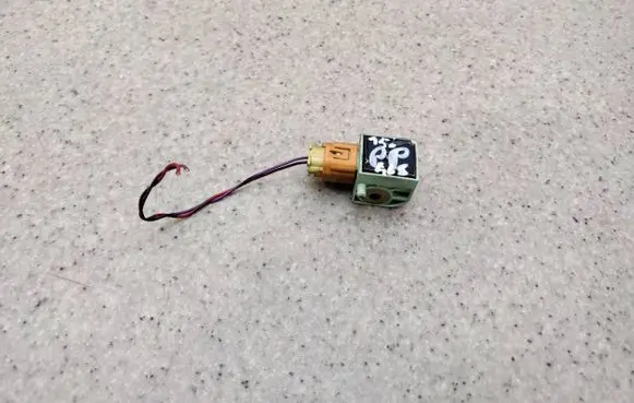Alfa Romeo 156 Airbag deployment crash/impact sensor 60680214 5WK43295