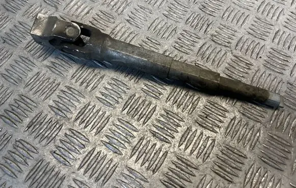 BMW 3 E46 Steering column universal joint 141298