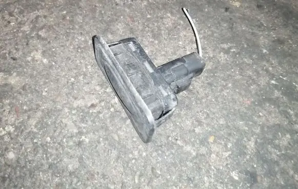 Tailgate opening switch