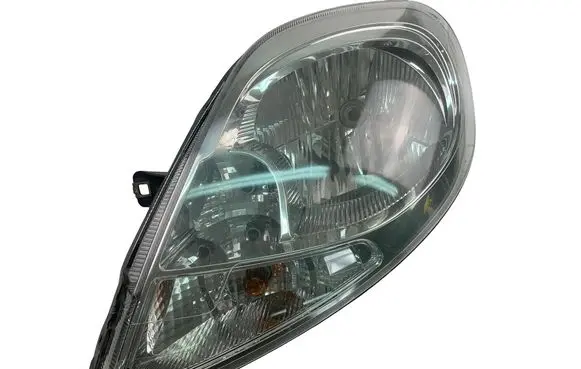 Nissan Primastar Headlight/headlamp 8200701354