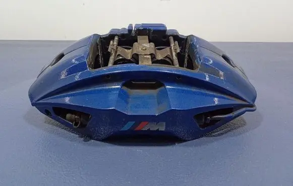 BMW M3 F80 Front brake caliper 689123601