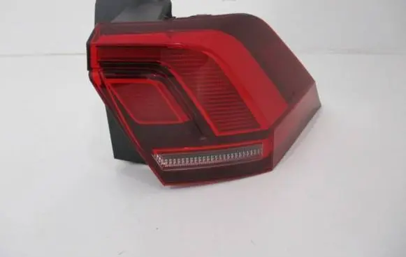 Volkswagen Tiguan Rear/tail lights 5NA945096 5NA945096C